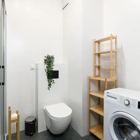 דירה Esencja With Free Parking Garbary 104 By Renters