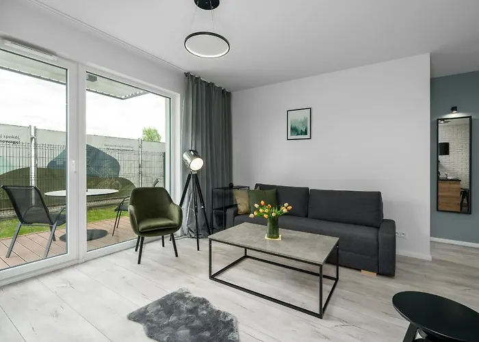 Esencja With Free Parking Garbary 104 By Renters Апартаменти *