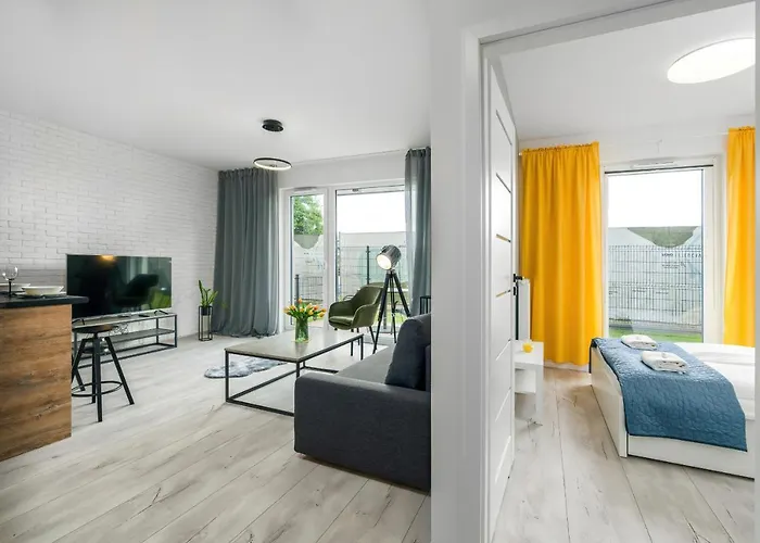 Esencja With Free Parking Garbary 104 By Renters Апартаменти *