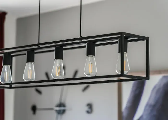 Апартаменти Esencja With Free Parking Garbary 104 By Renters Познань