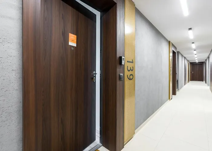 Esencja With Free Parking Garbary 104 By Renters Апартаменти