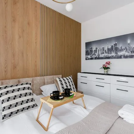 דירה Esencja With Free Parking Garbary 104 By Renters
