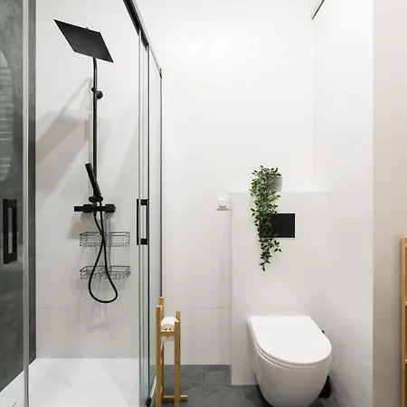 Apartamento Esencja With Free Parking Garbary 104 By Renters Poznań