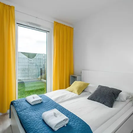 Esencja With Free Parking Garbary 104 By Renters Apartamento