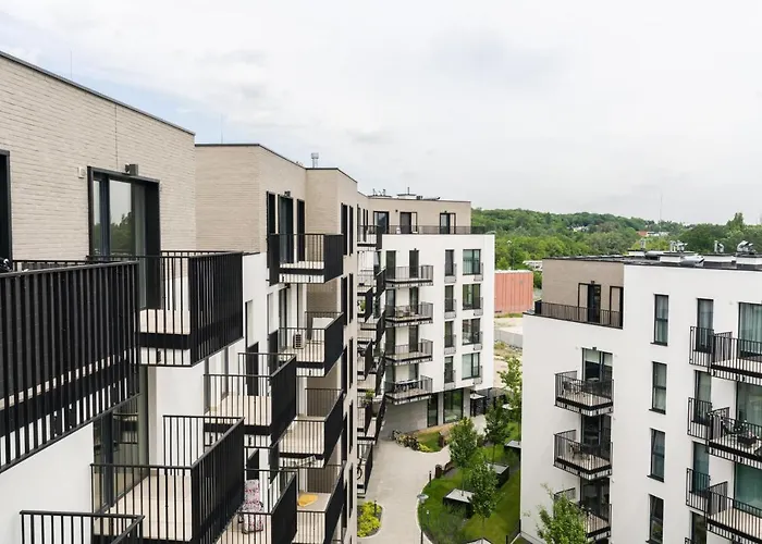 Esencja With Free Parking Garbary 104 By Renters Apartment *