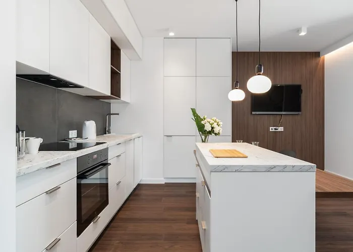 Esencja With Free Parking Garbary 104 By Renters Apartment Poznan