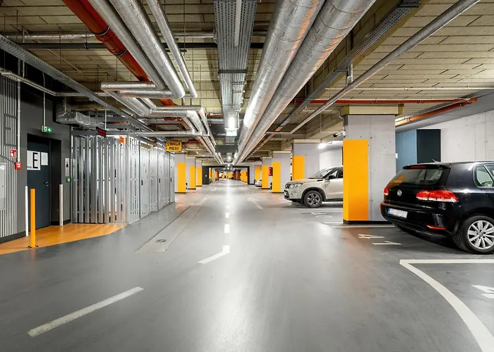 Apartment Esencja With Free Parking Garbary 104 By Renters *